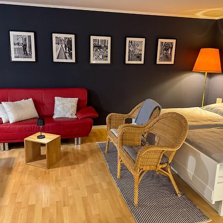 Apartment Parkplatz Garten Rad-Garage Freiburg im Breisgau Eksteriør bilde